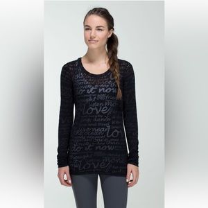 Lululemon Daily Practice Long Sleeve V Neck Tee Black in size 4